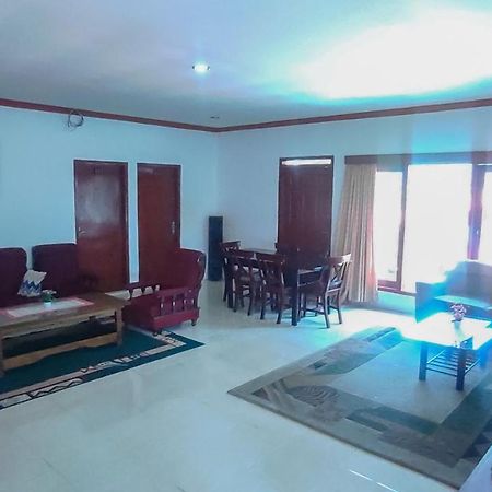 Burangrang Village Mitra Reddoorz Bogor Exterior foto
