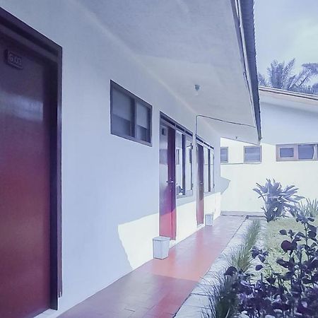 Burangrang Village Mitra Reddoorz Bogor Exterior foto
